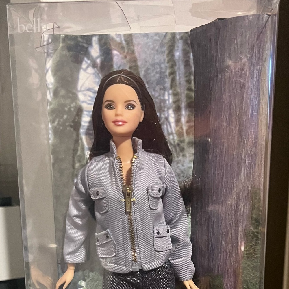 Barbie Twilight Doll with Gray Jacket and Black Pants